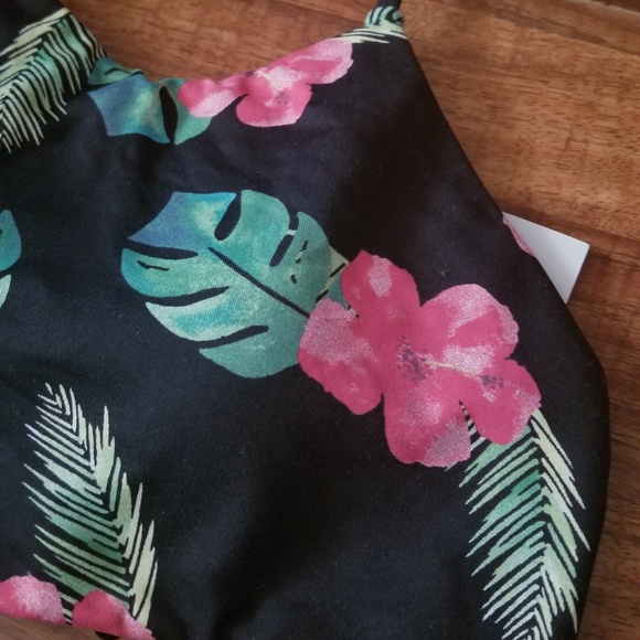 ❌ Aloha indie halter bikini top midori bikinis - Picture 4 of 4